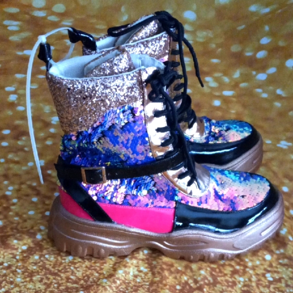 NEW & never worn. Women's multicolored glitter & sequin ankle boots.  💙🖤💜🤎💖